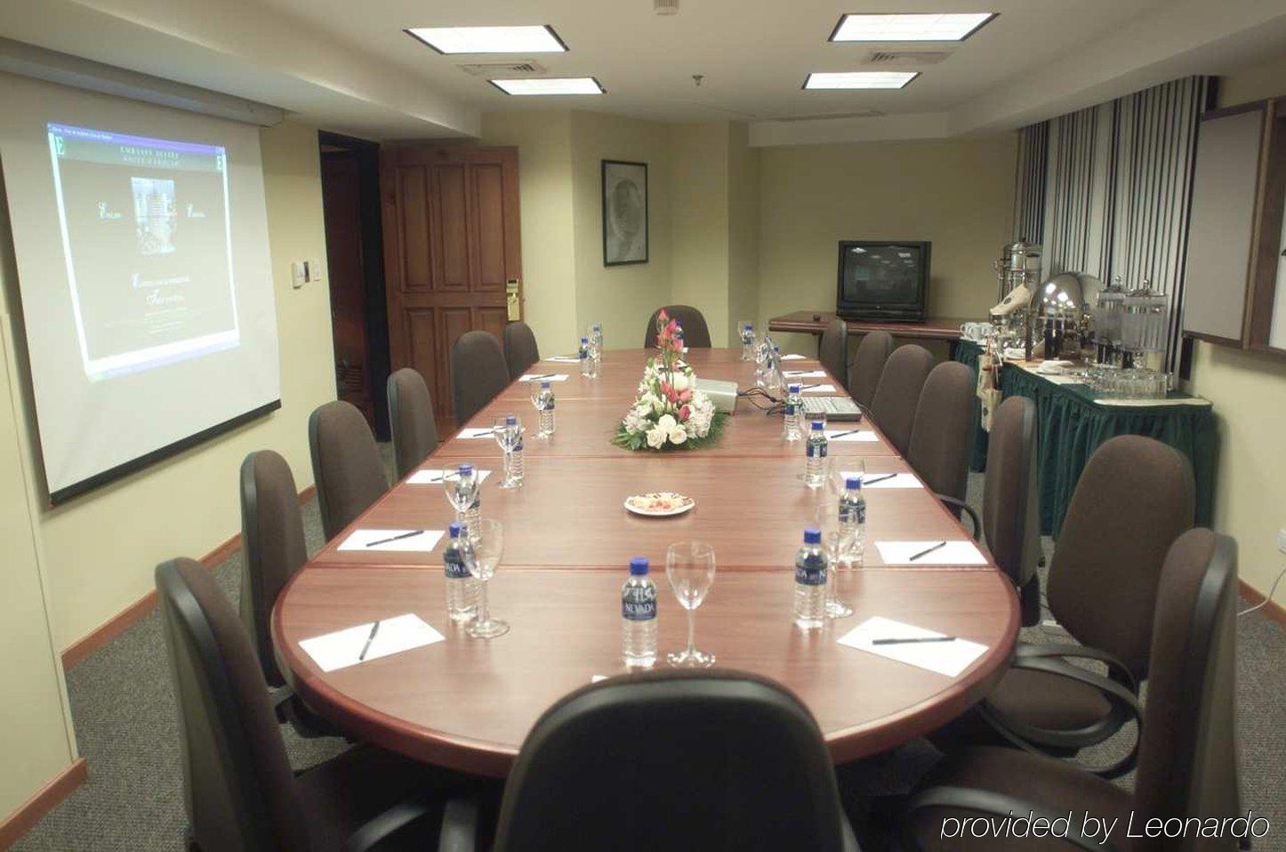 Ambassador Suites Caracas Udogodnienia zdjęcie